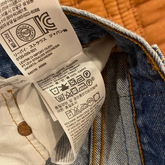 Levi’s denim shorts sz 28 high rise - Picture 3 of 5